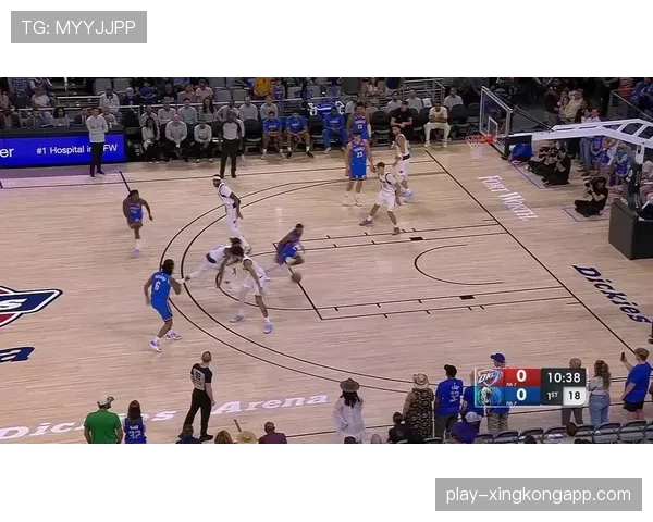 NBA季前赛独行侠击败雷霆 华盛顿砍下14分闪耀全场助球队取胜